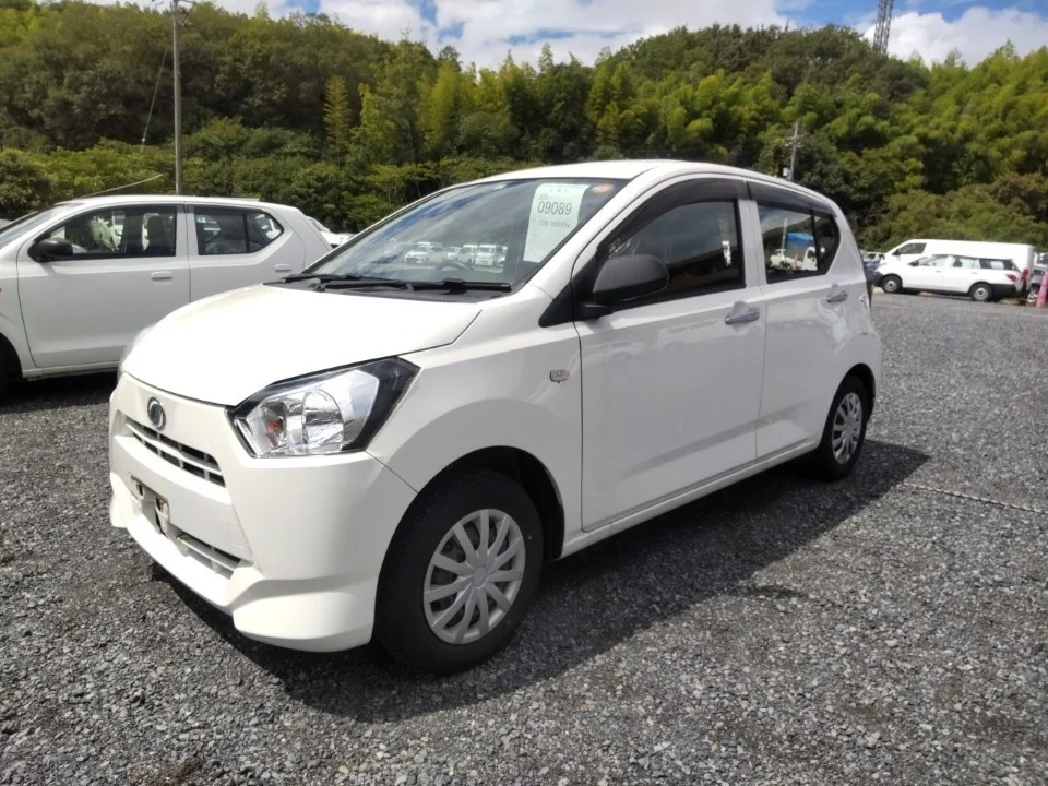 Daihatsu Mira e:S LA350S 2019